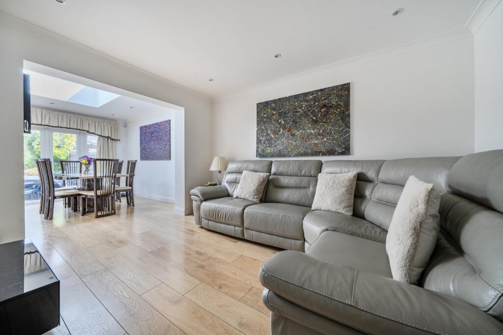 House in London - View 4