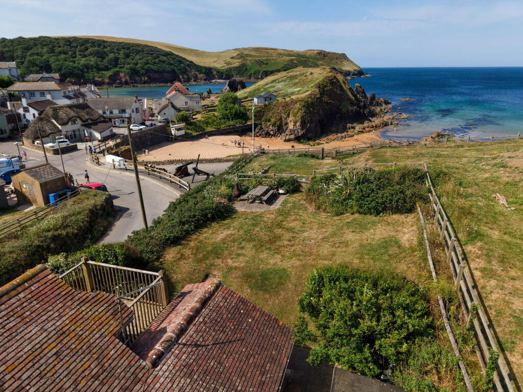 The Coach House, Hope Cove photo 4