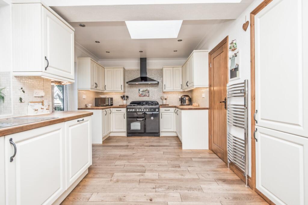 Additional image 11 of Whitehall Road, Wyke, Bradford, BD12