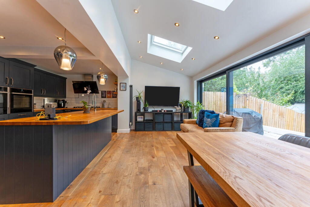 House in Harborough, Fleckney - View 5