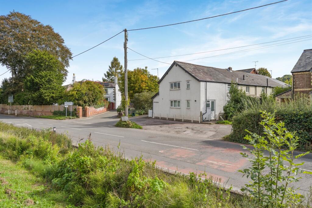Main image of property: Lockwood Row, Monmouth