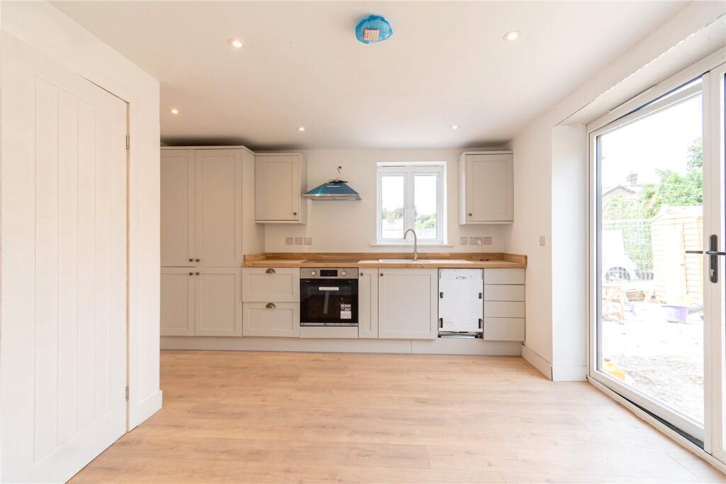 House in Ramsbury, Wiltshire - View 5