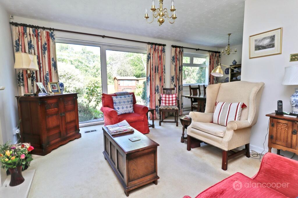 St. Andrews Drive, Whitestone, Nuneaton, CV11 6NQ photo 4