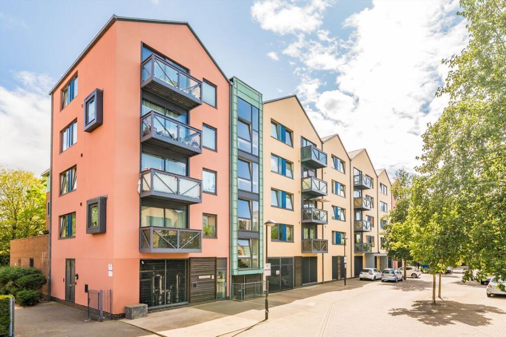 Main image of property: Union Lane, Isleworth