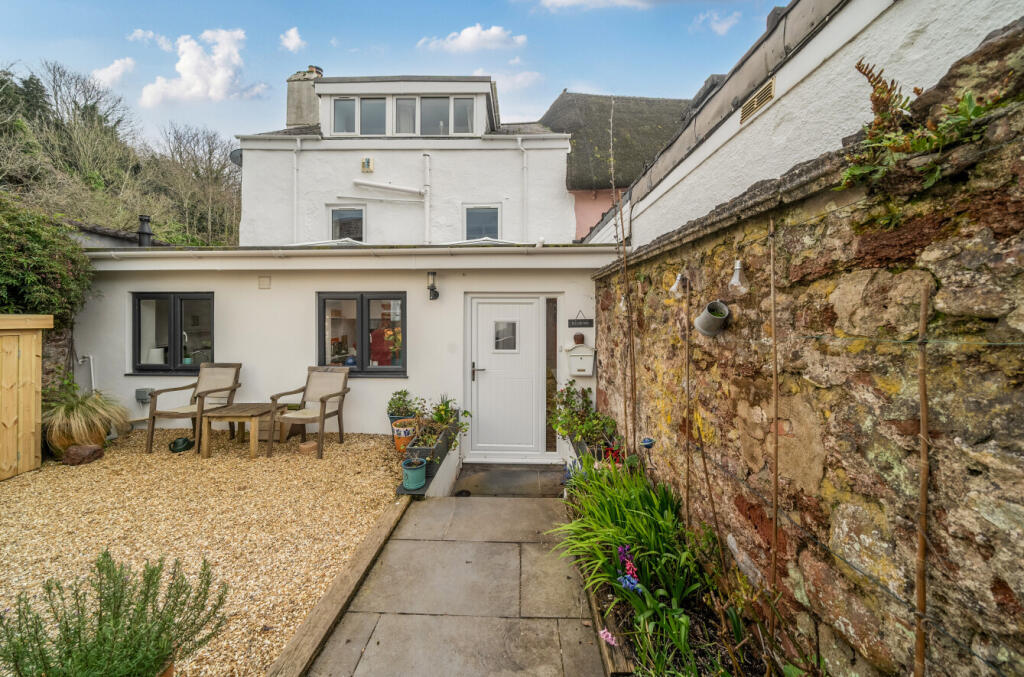 Main image of property: Headway Cross Road, Teignmouth, Devon