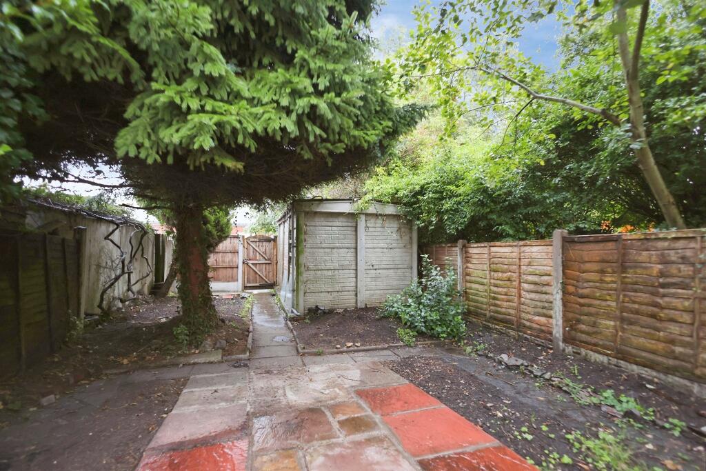 House in Dudley, Mount Pleasant - View 4