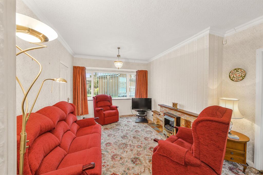 Laxford Grove, Bolton, BL3 photo 2