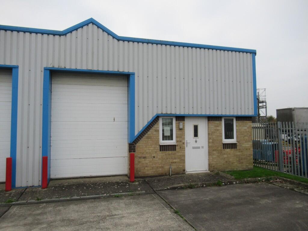 Main image of property: 32 Maurice Gaymer Road, Attleborough, Norfolk, NR17