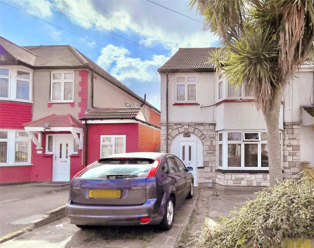 Main image of property: Cranborne Waye, Middlesex