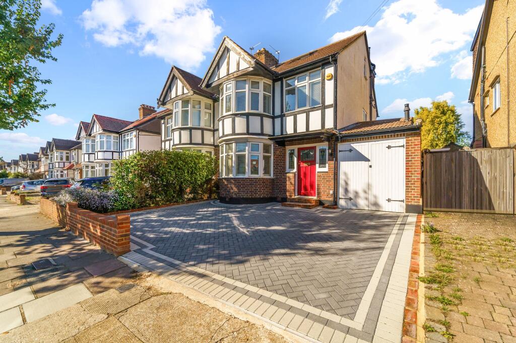 4-bed semi-detached on Alexandra Drive, Surbiton, KT5, £1,100,000