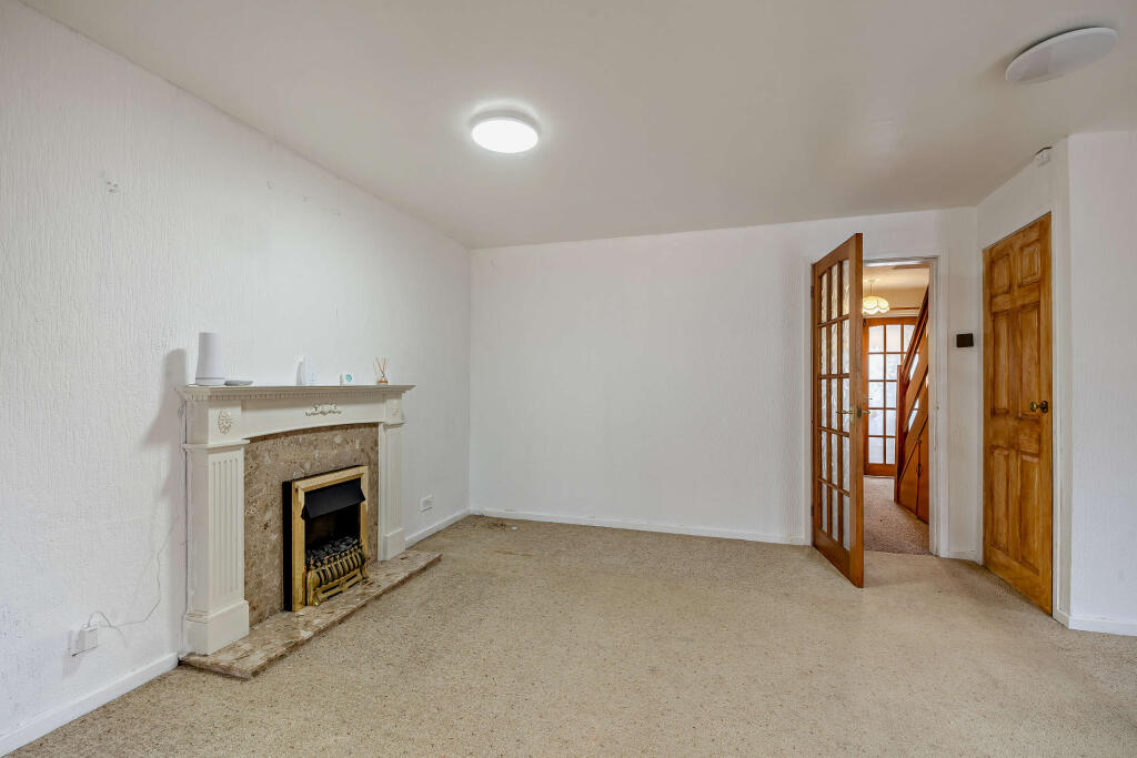House in Stoke-on-Trent - View 3