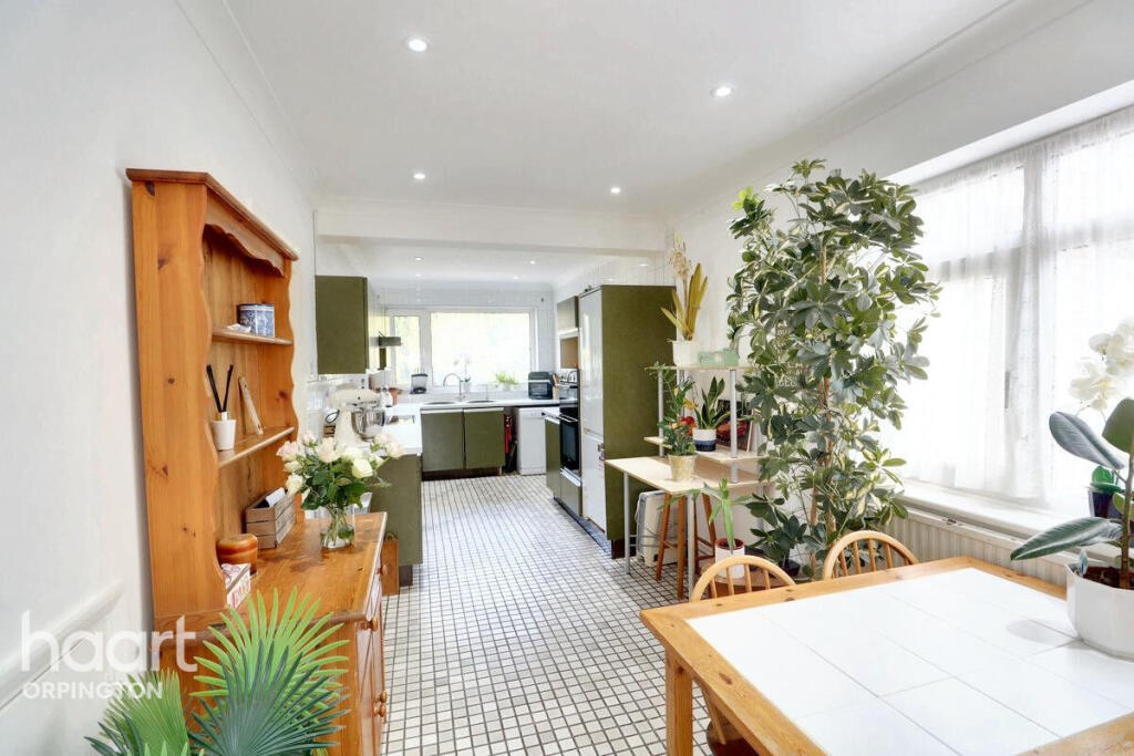 House in London, London Borough of Bromley - View 3