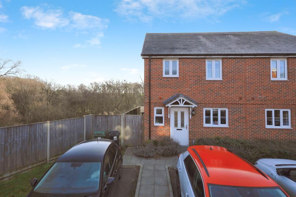 3-bed semi-detached on Elm Close, Herstmonceux, Hailsham, £133,000