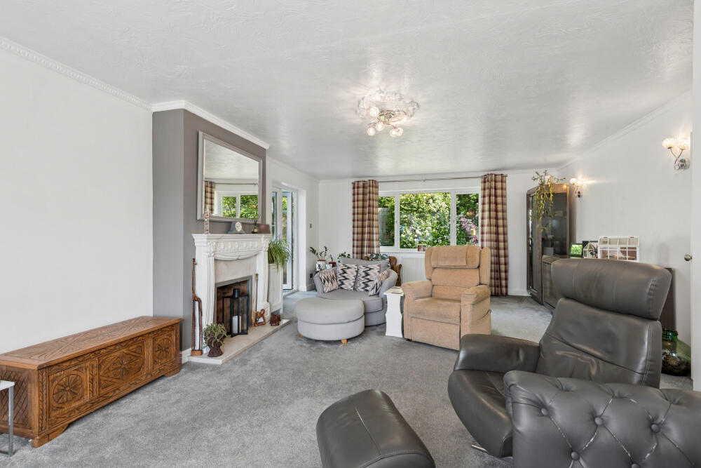 House in Huntingdonshire, Eaton Socon, St Neots - View 2