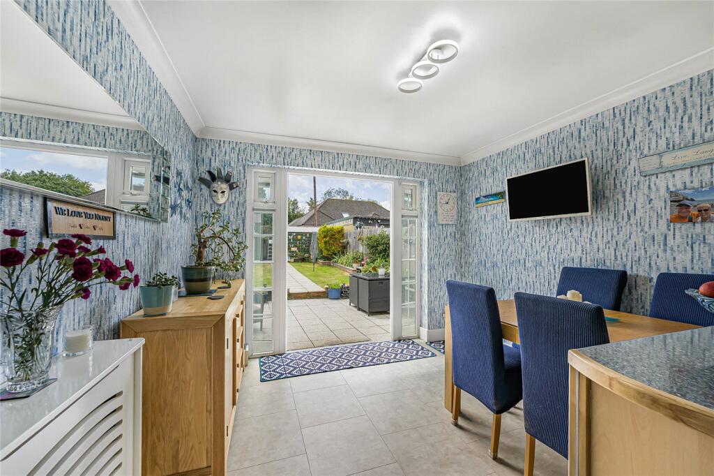 House in Dartford, Stone - View 6
