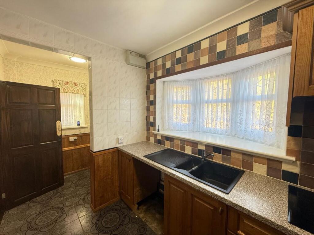 Additional image 3 of 379 City Road, Oldbury, B69 1QT