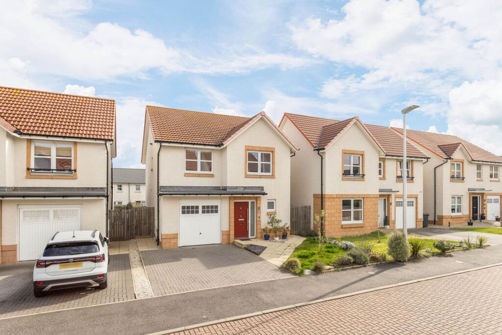 Main image of property: Longwall Crescent, Newcraighall, EH21