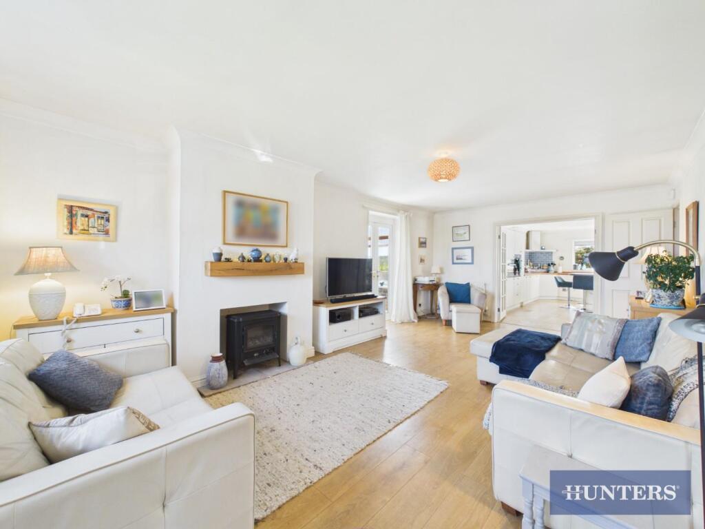 House in Filey, North Yorkshire - View 2
