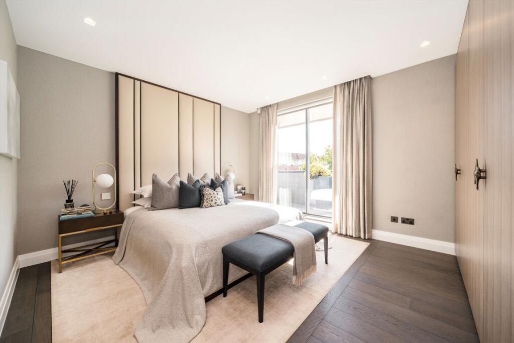 Apartment in London - More