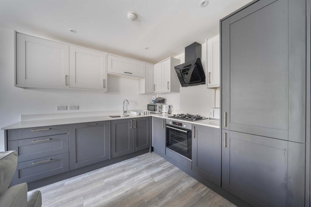 Additional image 7 of Golden Lion Mews, London Colney, St. Albans