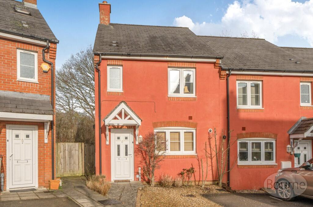 Main image of property: Charlton Drive, Petersfield, Hampshire, GU31