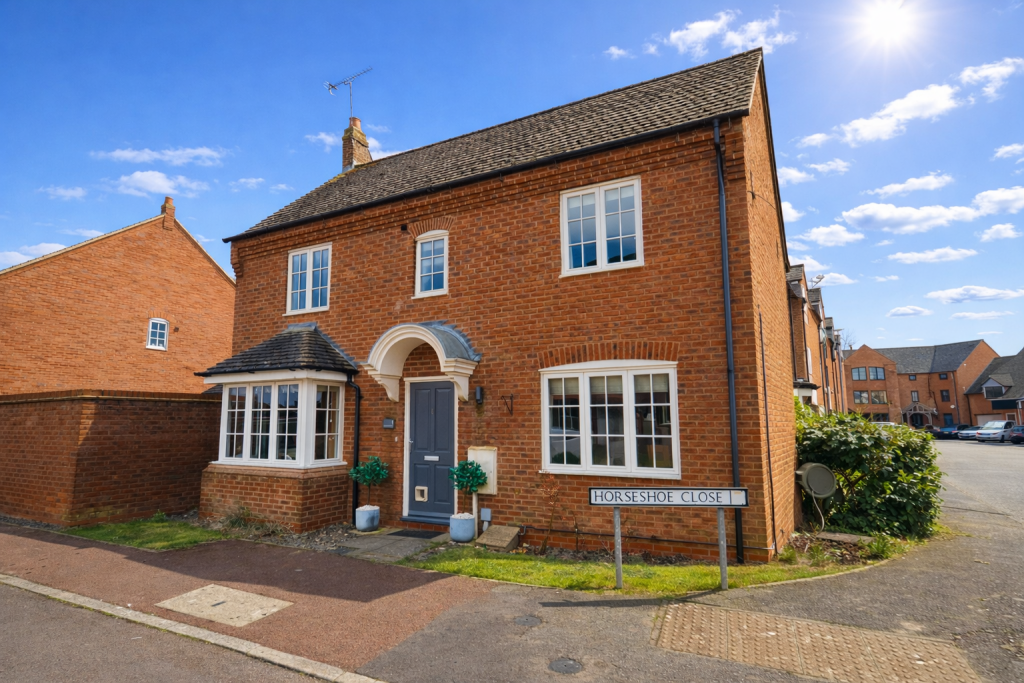 Main image of property: Horseshoe Close, Market Bosworth