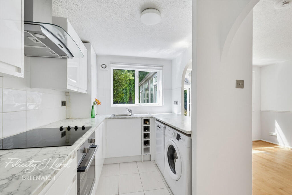 Crosslet Vale, Greenwich, SE10 photo 4
