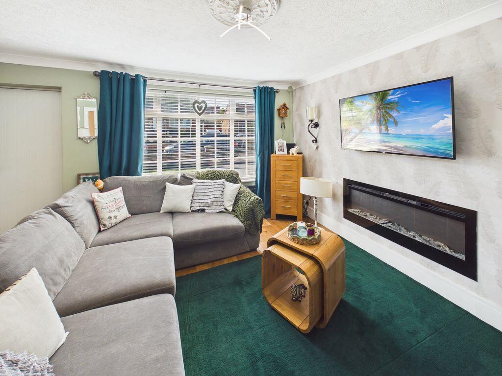 Bowland Grove, Milnrow, OL16 photo 4