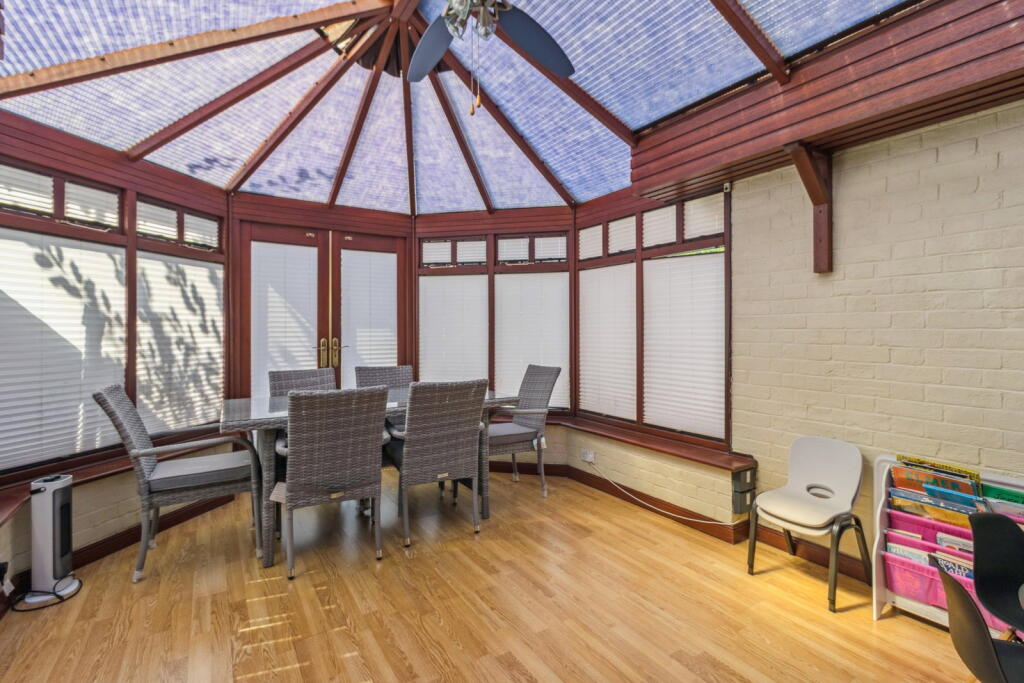 House in Harrow - View 4