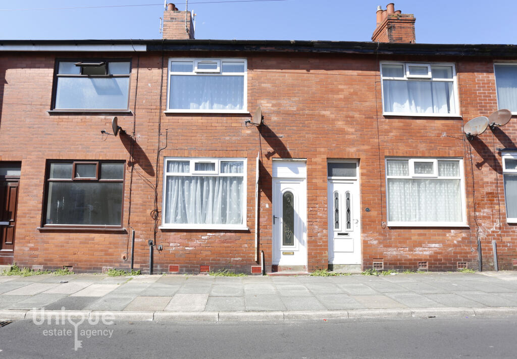 2-bed terraced on Fairfield Road,  Blackpool, FY1, £80,000