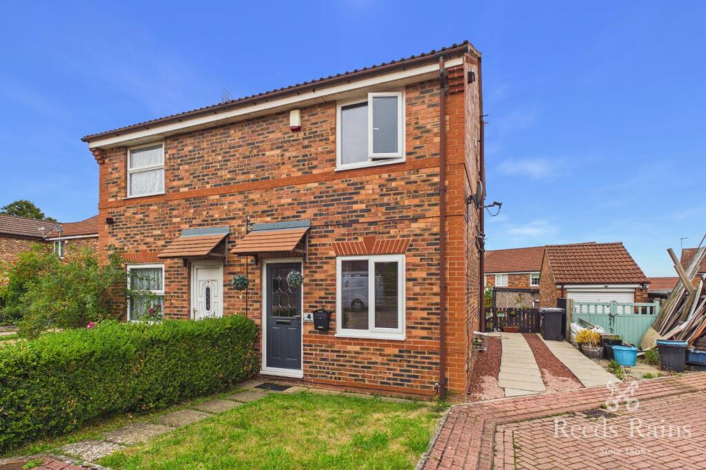 Main image of property: Dunlin Court, Leeds, West Yorkshire, LS10