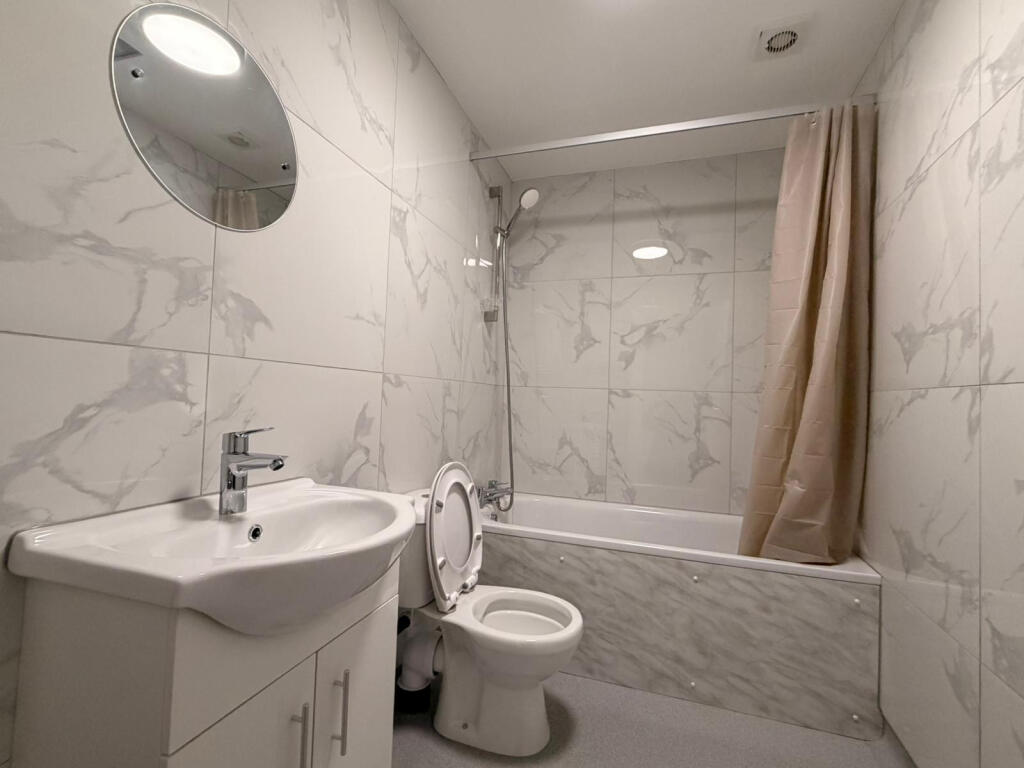 Main image of property: Courtland Avenue IG1