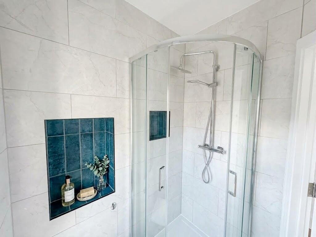 Apartment in Watford - View 5
