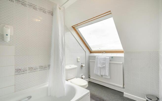 8685239-interior15.jpg