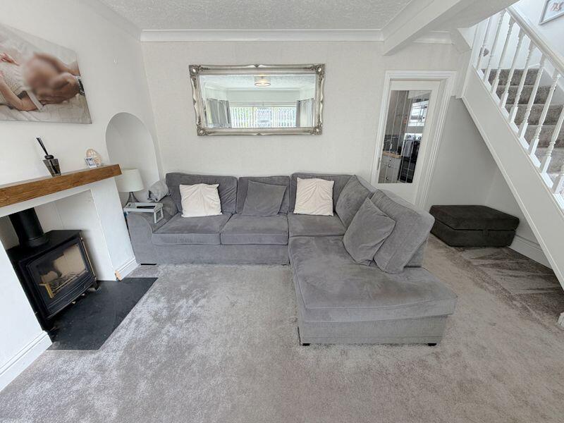 Oakmoor Avenue - Bispham - FY2 0EE photo 5