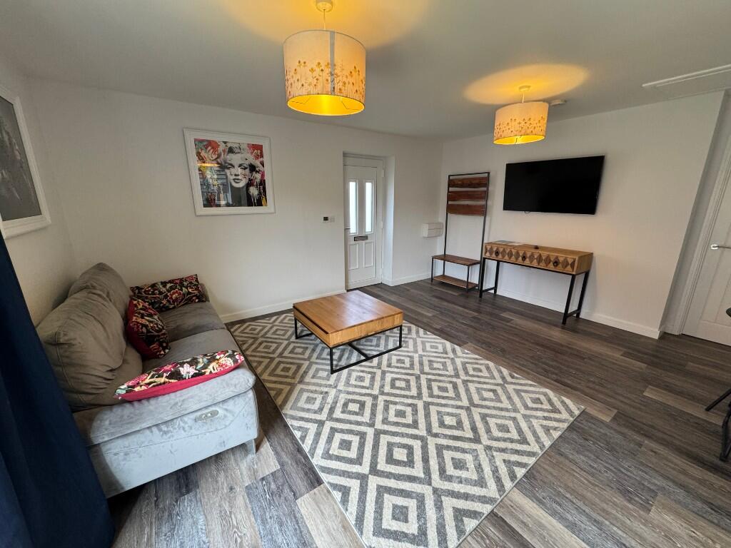 House in Rochester - View 3