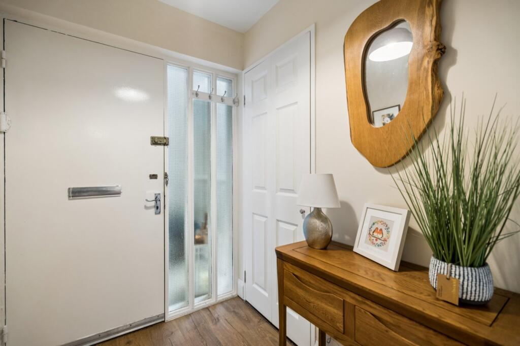 Apartment in Stirling, Borestone, Braehead - View 5