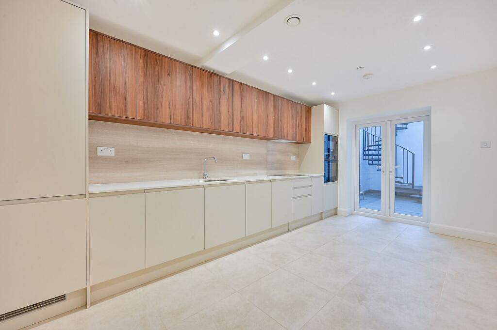 Apartment in London, Shepherd's Bush - View 4