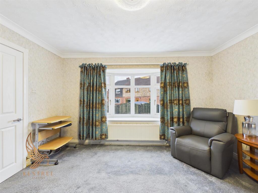 House in Doncaster, South Yorkshire - View 5
