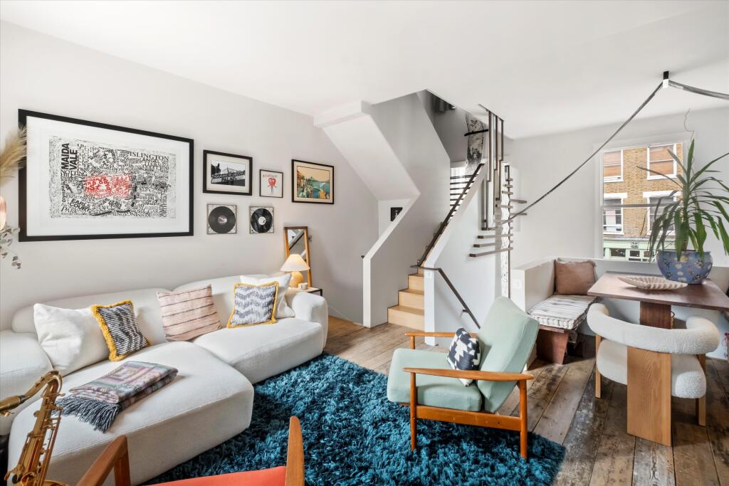 House in London, Hammersmith - View 2