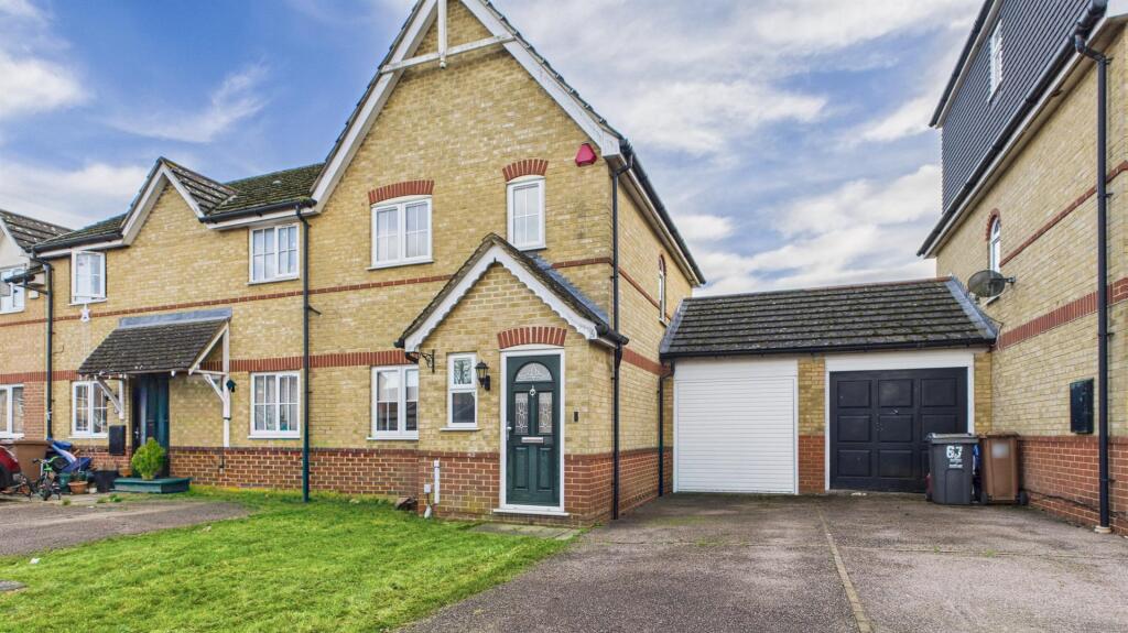 Main image of property: Wansbeck Close, Stevenage