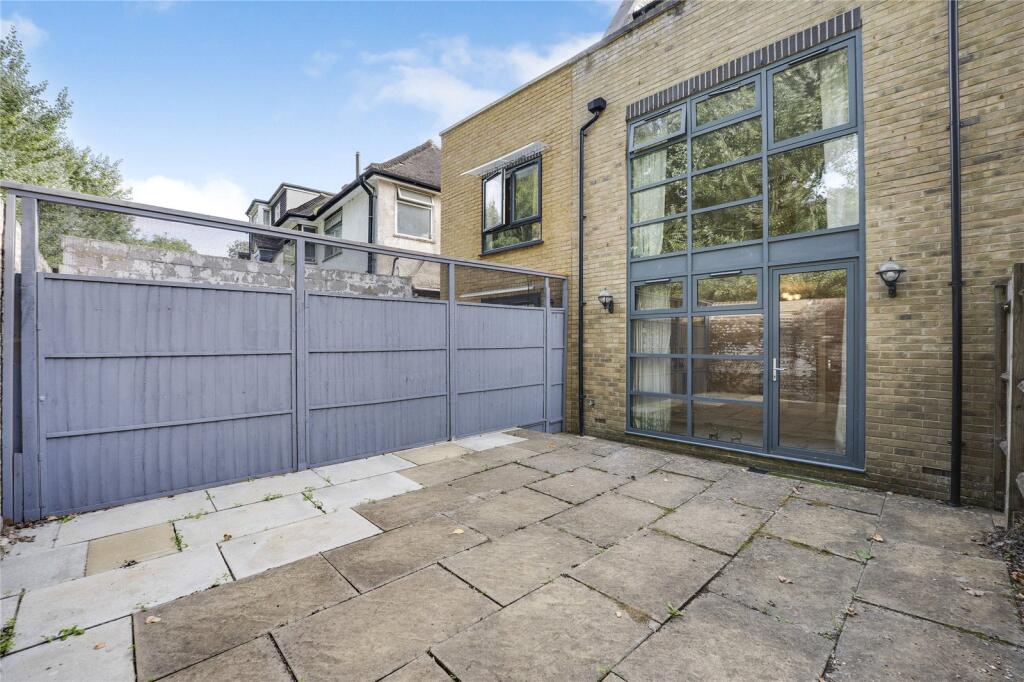 Property photo 8