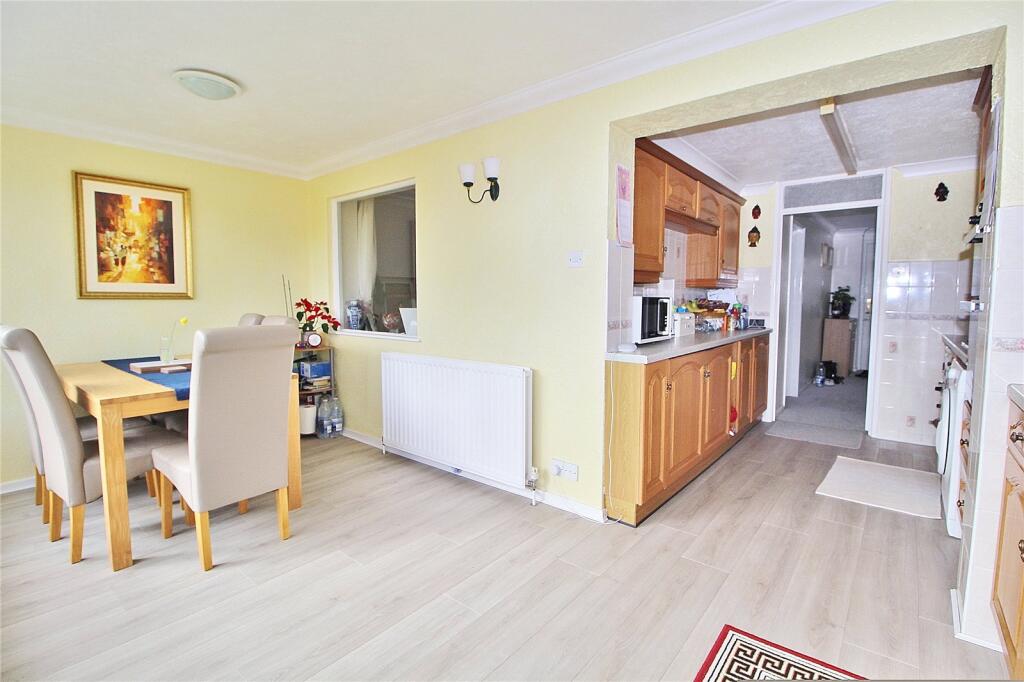 House in Worthing, West Sussex - More