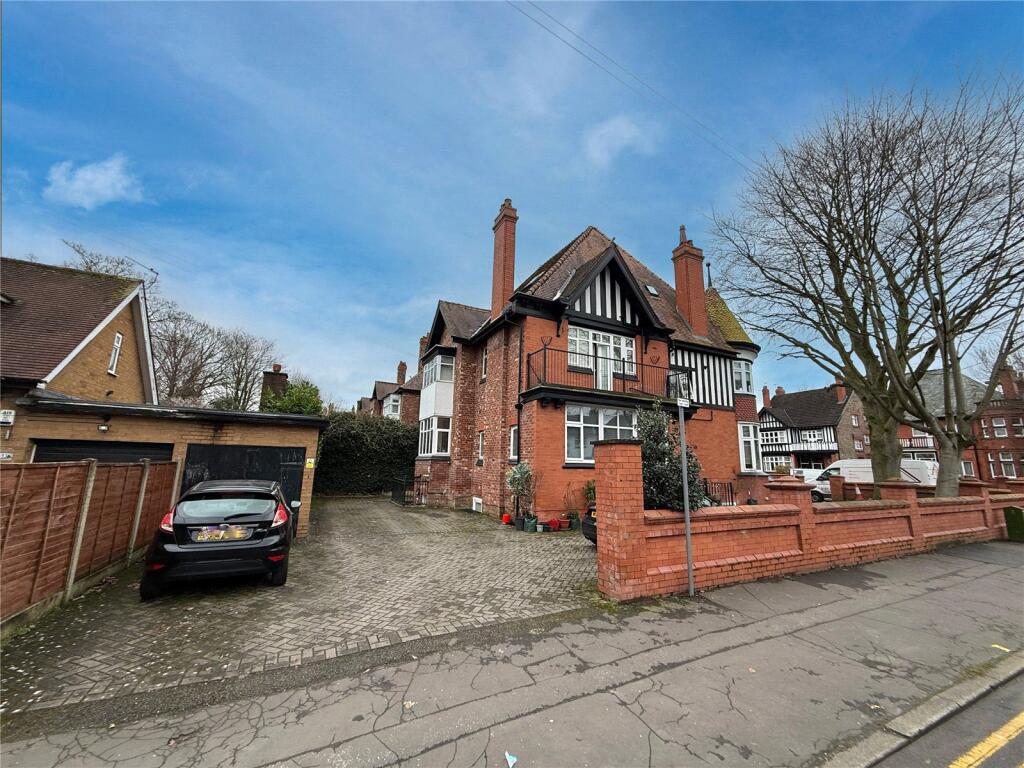 Main image of property: Old Broadway, Didsbury, M20