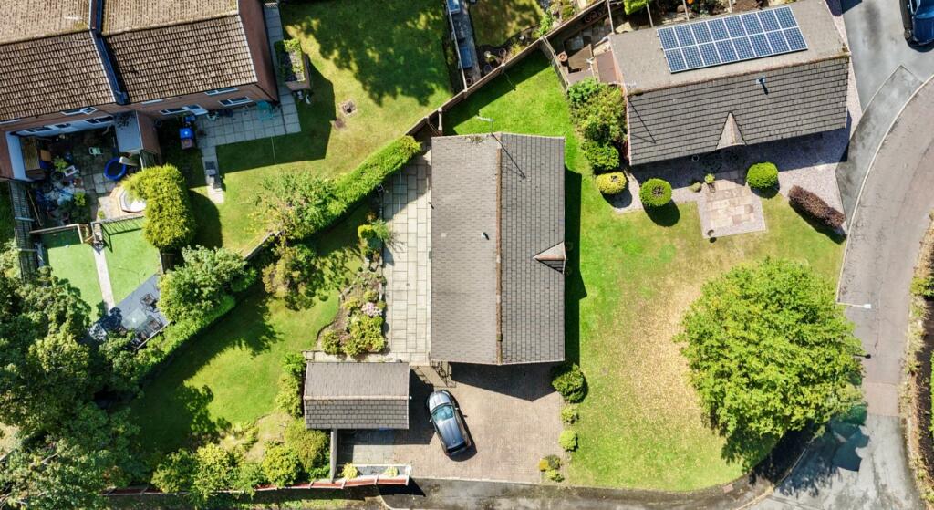 House in Chorley, Clayton-le-Woods - View 2
