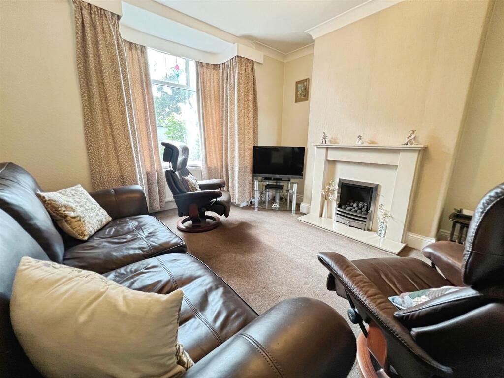 Norman Avenue, Bradford, BD2 2LY photo 3