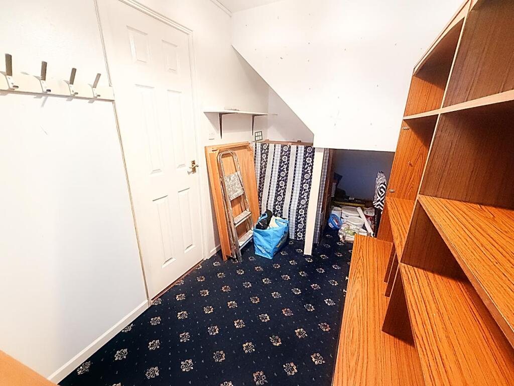 House in Newcastle upon Tyne, Tyne and Wear - More