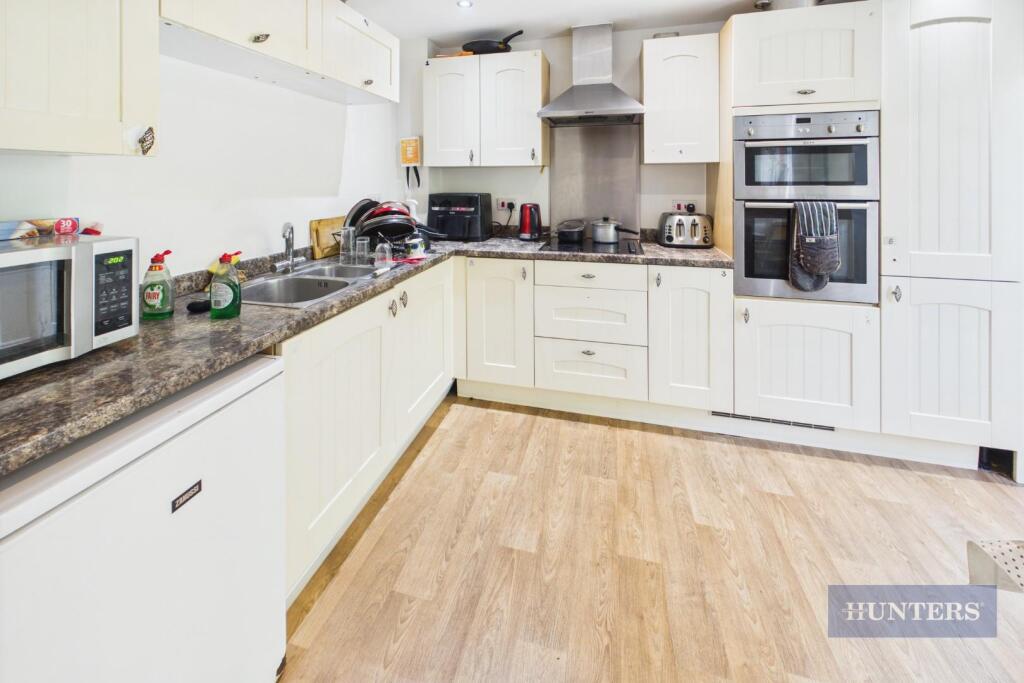 House in Eastleigh, Middle Stoneham - View 5