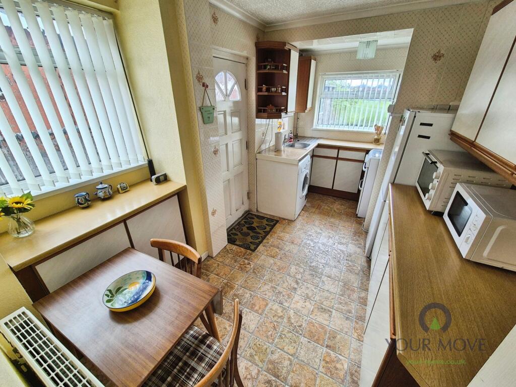 Haywood Road, Burslem, Stoke-on-Trent, Staffordshire, ST6 photo 3