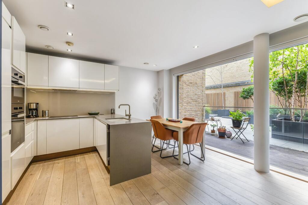Apartment in London